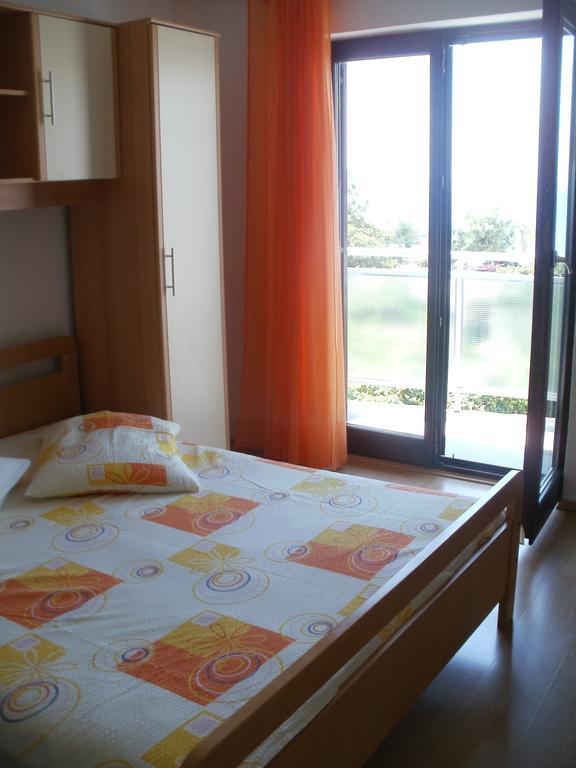 Beach Apartments Toni Podstrana Room photo